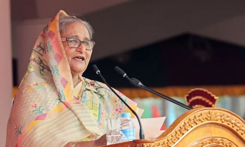 পিছিয়ে পড়া নারীদের টেনে তোলা নারী নেতাদের দায়িত্ব : প্রধানমন্ত্রী
