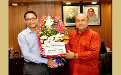 বিএসইসি চেয়ারম্যানকে আইসিবি’র ফুলেল শুভেচ্ছা