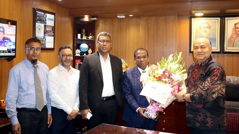 বিএসইসি চেয়ারম্যানকে জেনিথ লাইফের শুভেচ্ছা