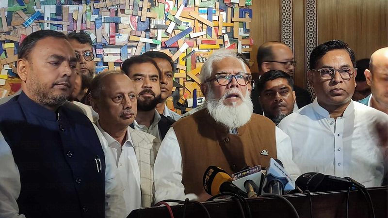 ব্যবসায়ীদের ক্ষয়ক্ষতির পরিমাণ জানতে চেয়েছে সরকার