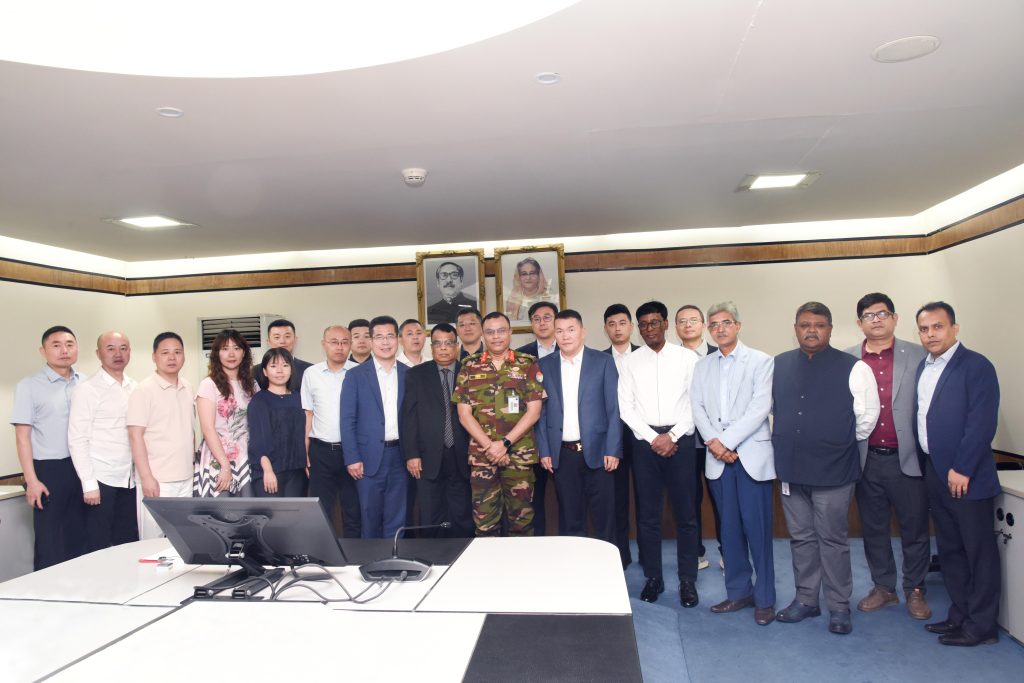 চীনা টেক্সটাইল অ্যান্ড অ্যাপারেল ইন্ডাস্ট্রির প্রতিনিধিদলের বেপজা পরিদর্শন