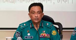 ডিএমপি’র সাবেক কমিশনার গোলাম ফারুককে বিদেশ যেতে বাধা