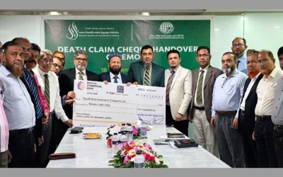 গোষ্ঠী তাকাফুল মৃত্যুদাবির চেক প্রদান করল বেঙ্গল ইসলামি লাইফ