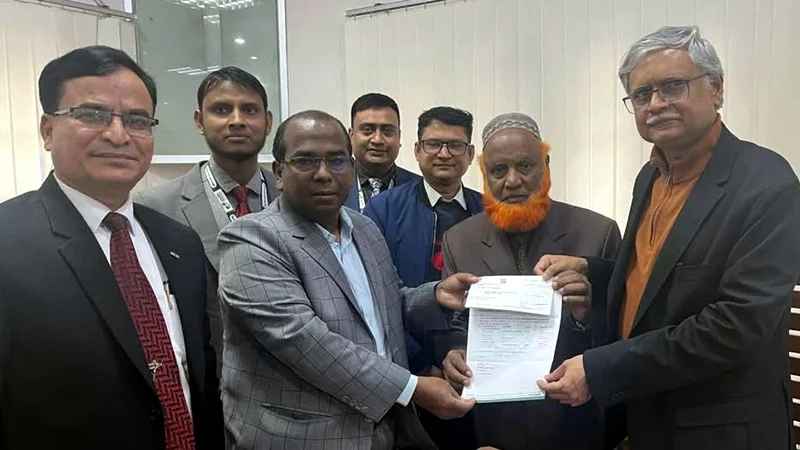 রাজশাহী বিশ্ববিদ্যালয়ের ৩ ছাত্রের মত্যৃদাবি পরিশোধ করলো  জেনিথ ইসলামী লাইফ