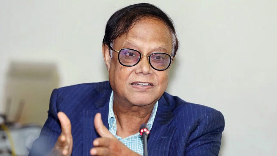 ‘হ্যাঁ’র পক্ষে প্রচারনা চালাতে ব্যাংকগুলোকে গভর্ণরের  নির্দেশনা