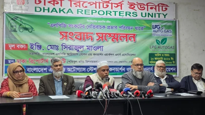 গ্যাস সংকটে বিপর্যয়ের মুখে পরিবহন খাত