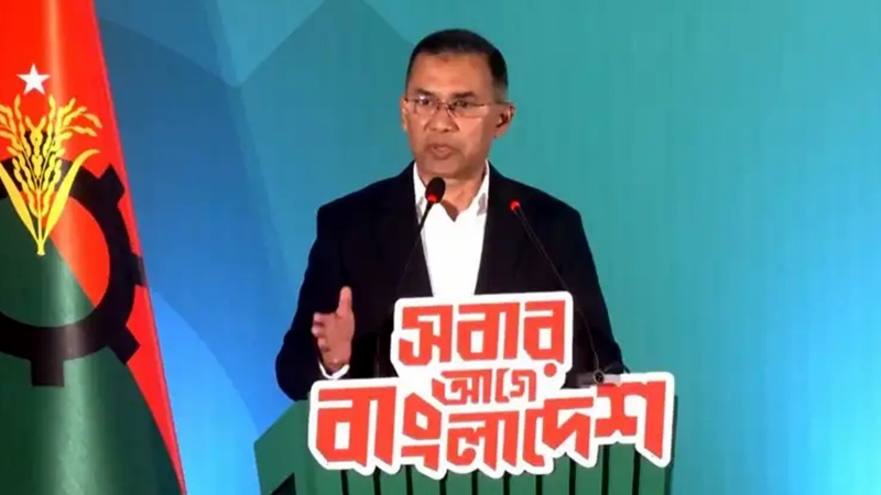 বীমা গ্রাহক স্বার্থ সুরক্ষা নিশ্চিত করা কৃষি বীমা ও মোটর বীমা চালুর অঙ্গীকার