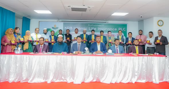 এনআরবি ইসলামিক লাইফে ব্যবসা সফল বীমা কর্মকর্তাদের নিয়ে উন্নয়ন সভা অনুষ্ঠিত